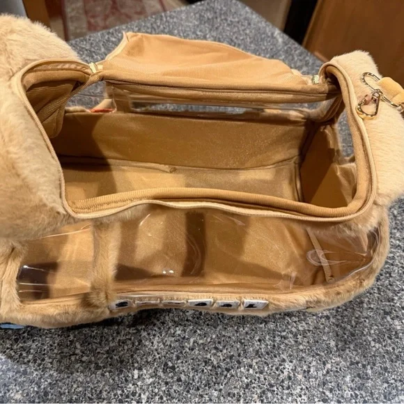 NEW - Bus-Shaped Crossbody Bag for Labubus - Picture 8 of 11